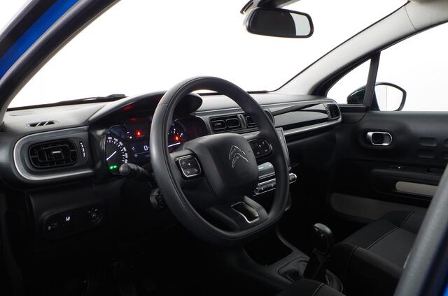 Citroen C3 1.2 PureTech Feel Edition > Zwart dak/All season banden/goed onderhouden!