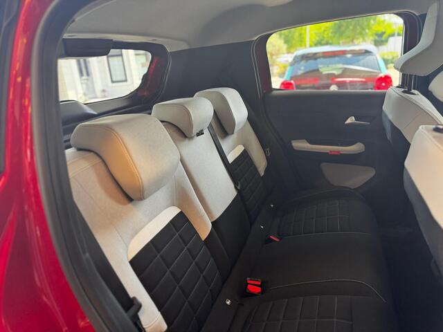 Citroen C3 Ë-C3 Max 44 kWh 100% EV | Carplay | Boordlader | Draadloos tel. laden etc