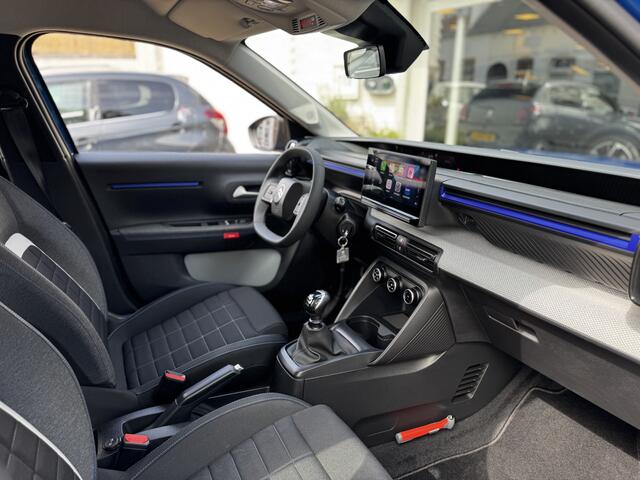 Citroen C3 1.2 Turbo 100 Plus Carplay/Android Auto | 2-Tone | Parkeersensoren