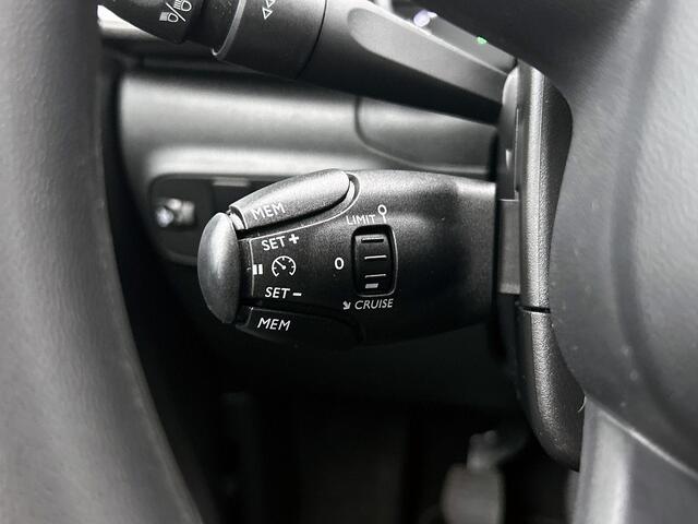 Citroen C3 Feel 110PK | 1ste eigenaar | AppleCarplay/Android Auto | Climate Control | Navigatie | Cruise Control | Parkeersensoren Achter | LED | DAB Radio |