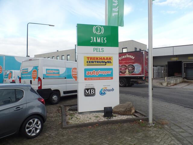 Citroen C3 Aircross Automaat 1.2 PureTech S&S Business Airco, Achteruitrijcamera, Cruise controle, Apple Carplay, Elek ramen V/A, Pdc, Lm velgen16'', Uniek 45.000km!! Bovag afleverpakket 695,-