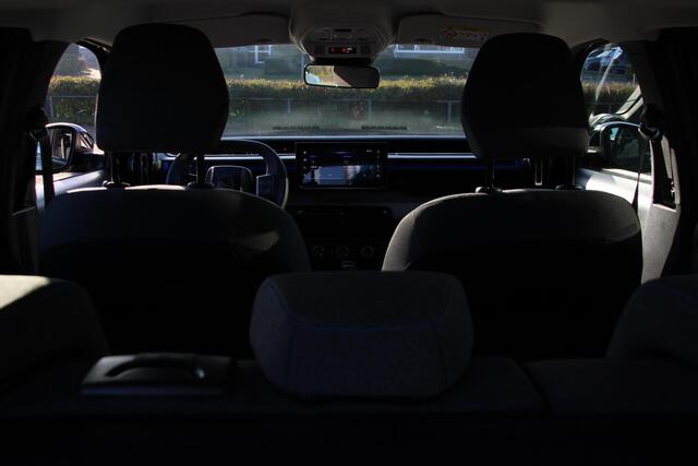 Citroen C3 1.2 Turbo 100pk Plus Hoge instap!