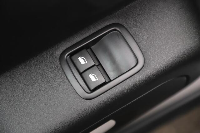 Citroen C3 1.2 PureTech Feel Carplay Android Navigatie Climate Cruise Control Rijstrooksensor Parkeersensor All-season banden!