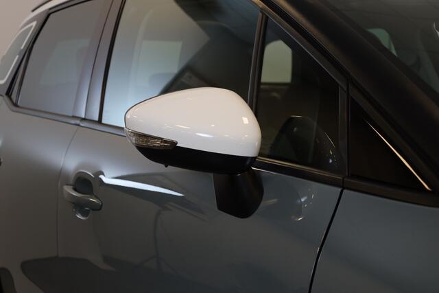 Citroen C3 Aircross PT 130 Shine Panorama | Leder | Carplay | Camera | Stoelverwarming