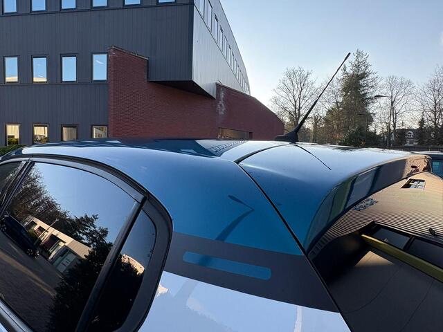 Citroen C3 1.2 PureTech Shine Bi-Tone Blue Edition Stoelverwarming Led Navigatie-Carplay Cruise-Control Distributie vervangen