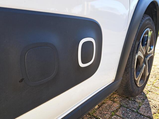 Citroen C3 1.2 PureTech S&S Feel Edition ALL IN RIJKLAARPRIJS/Airco/Parkeersensoren/Apple Carplay/Cruise Controle/Privacy Glass