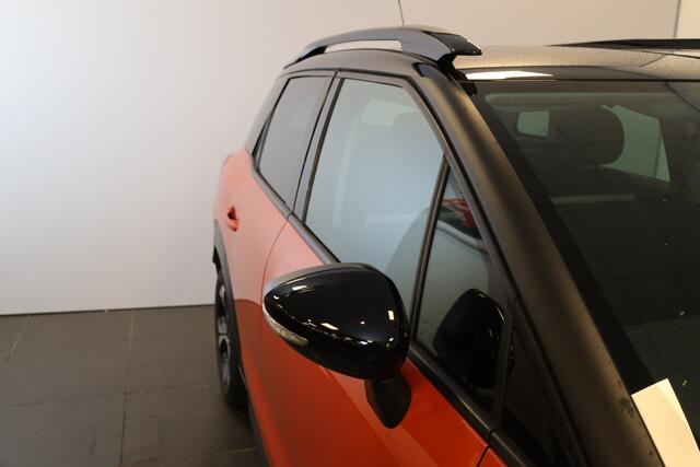 Citroen C3 Aircross PT 130 Automaat-6 Shine Navi | HUD | Camera | Parkeersensoren v+a