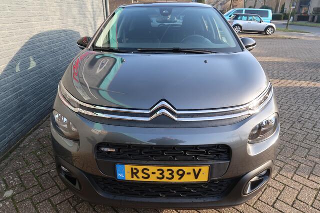 Citroen C3 1.2 PureTech Shine Eerste eigenaar bij ons bedrijf in onderhoud