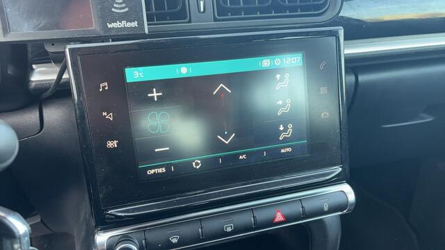 Citroen C3 1.6 BlueHDi Feel CARPLAY / NAVI / CLIMA / PDC / BLUETOOTH / CRUISE / NL-AUTO