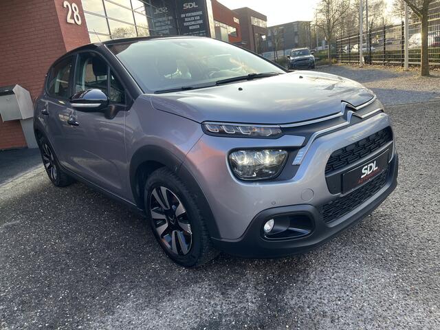 Citroen C3 1.2 PureTech Shine // DODEHOEK // CAMERA+SENSOREN // CRUISE // CLIMA // NAVI+CARPLAY // AFN. TREKHAAK //
