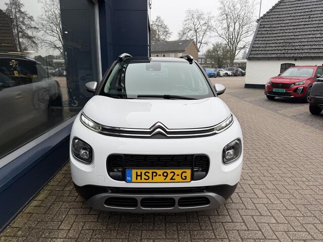 Citroen C3 Aircross 1.5 BlueHDi S&S Shine | Zuinige diesel | Lage KM stand:66500 | Navigatie | LED | Hoge zit | Camera | Lichtmetaal | Apple Carplay / Android Auto| Zwart Dak.