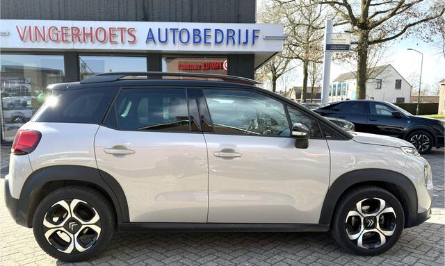 Citroen C3 Aircross 110 Pk Benzine Shine * Climate & Cruise Control * Navigatie * L.M. Velgen * Parkeersensoren * Hoge Zit * Vingerhoets; Vierde Generatie Eersteklas Service. Al meer dan 100 jaar een begrip in de Brabantse Kempen.
