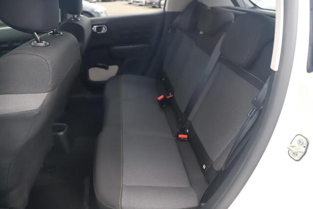 Citroen C3 1.2 PureTech Feel Carplay Android Navigatie Climate Cruise Control Rijstrooksensor All Season Banden!