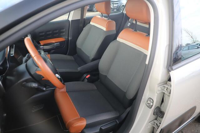 Citroen C3 1.2 PureTech S&S Shine Automaat 110PK 17 inch LMV Navigatie Achteruitrijcamera Clima Cruise