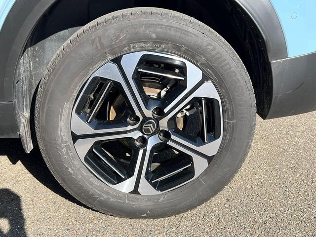 Citroen C3 Aircross 1.2 Hybrid 145pk Max STOEL + STUURWIELVERWARMING | WINTERPAKKET | CAMERA | HEAD-UP DISPLAY| FABRIEKSGARANTIE | ALL IN PRIJS RIJKLAAR