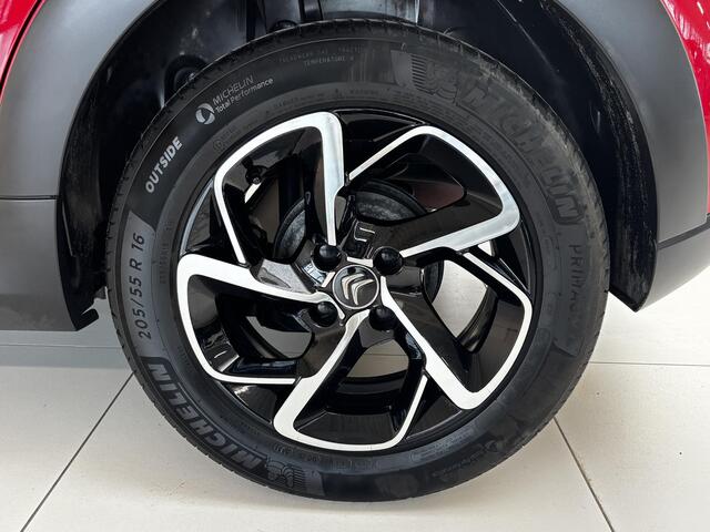 Citroen C3 1.2 PureTech Business Afneembare trekhaak | Navigatie | Achteruitrijcamera | Android auto / Apple carplay