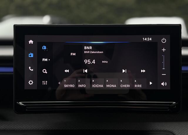 Citroen C3 1.2 Turbo 100pk Plus l Carplay l PDC l Cruise Control