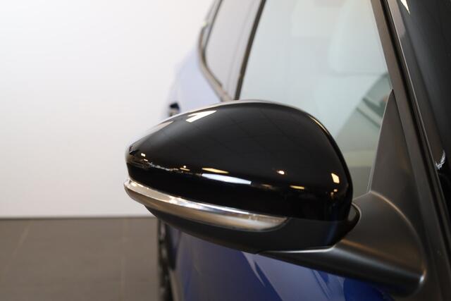 Citroen C3 Hybrid 110 Max Automaat Stoel en Stuur verw. | Carplay | Two-Tone | Lichtmetaal