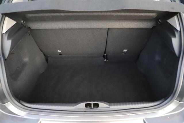 Citroen C3 1.2 PureTech Feel Navigatie Carplay Android Climate Cruise Control Rijstrooksensor Parkeersensor All-season banden!