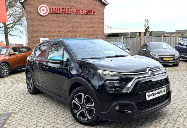 Citroen C3 Benzine 1.2 Special Edition * Navigatie * 2 Colour Edition * Climate & Cruise Control * Apple Caplay Android Auto * DAB Radio * Parkeersensoren * Vingerhoets; Vierde Generatie Eersteklas Service. Al meer dan 100 jaar een begrip in de Brabantse Kempen.