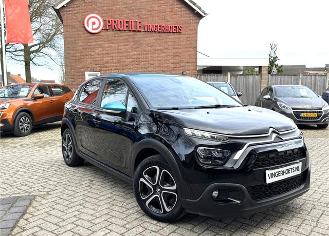 Citroen C3 Benzine 1.2 Special Edition * Navigatie * 2 Colour Edition * Climate & Cruise Control * Apple Caplay Android Auto * DAB Radio * Parkeersensoren * Vingerhoets; Vierde Generatie Eersteklas Service. Al meer dan 100 jaar een begrip in de Brabantse Kempen.