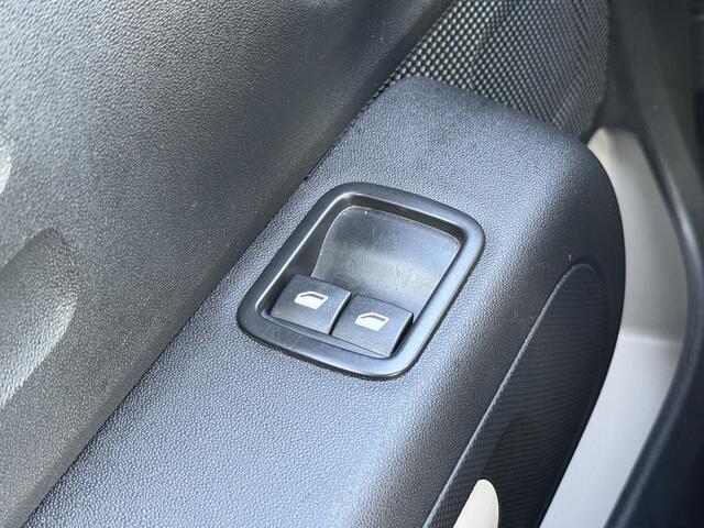 Citroen C3 BJR 2023 1.2 PureTech 83 PK C-Series LMV | CLIMA | CRUISE | CARPLAY | TELEFONIE