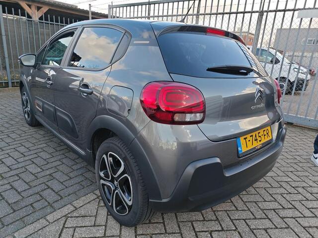 Citroen C3 1.2 PureTech C-Series ALL-IN RIjklaarprijs/Navi/Stoelverwarming/Donker getint glas