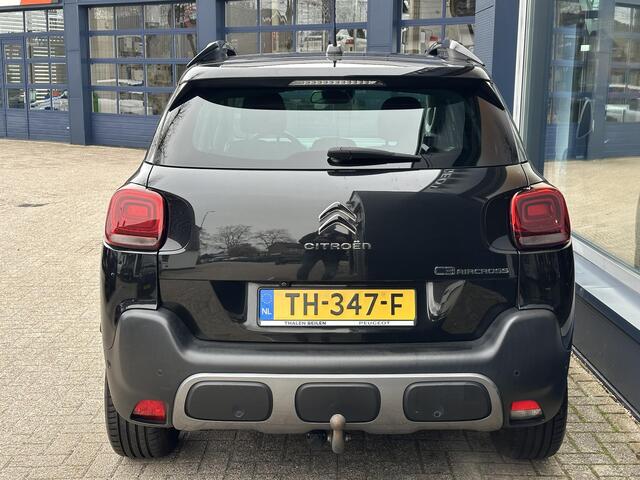 Citroen C3 Aircross 1.2 Turbo 110 PK Shine Automaat | Compacte auto met Hoge Zit | Trekhaak | Navigatie | Cruise Control | Climate Control | Parkeersensoren | Camera | Keyless Entry | Draadloze Telefoonlader | Hi-Fi Systeem | Dode Hoek Signalering | Lichtmetalen Vel