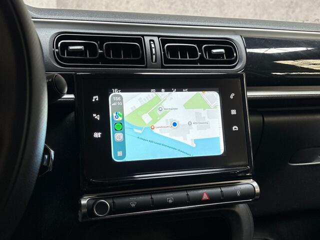 Citroen C3 1.2 PureTech Sport (APPLE CARPLAY, GROOT NAVI, LM VELGEN, PARKEERSENSOREN, SPORTSTOELEN, CRUISE, TREKHAAK, NIEUWE APK, NIEUWSTAAT)