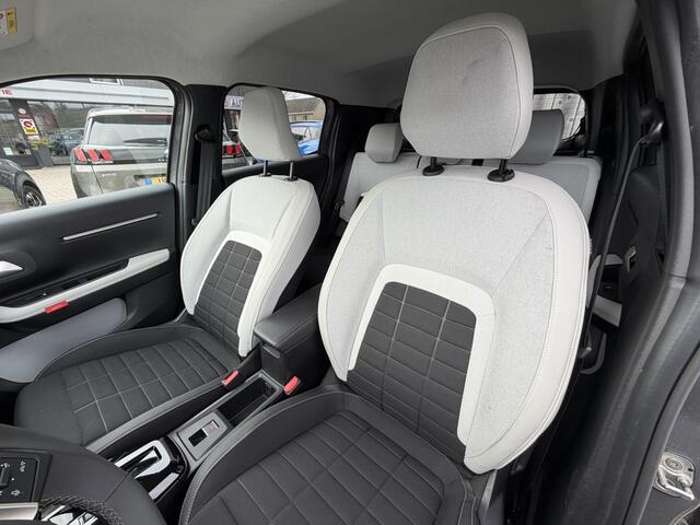 Citroen C3 Ë-C3 Max 113pk 44 kWh 100% Elektrisch * Navigatie * Climate & Cruise Control * Supermooi * L.M. Velgen * Achteruitrij Camera * Vingerhoets; Vierde Generatie Eersteklas Service. Al meer dan 100 jaar een begrip in de Brabantse Kempen.