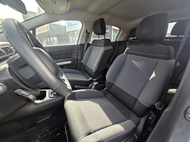 Citroen C3 1.2 PureTech S&S Feel Edition | ALL-IN RIJKLAAR | Lage km-stand | Airco | Duo-Tone | Privacy Glass | Parkeerhulp