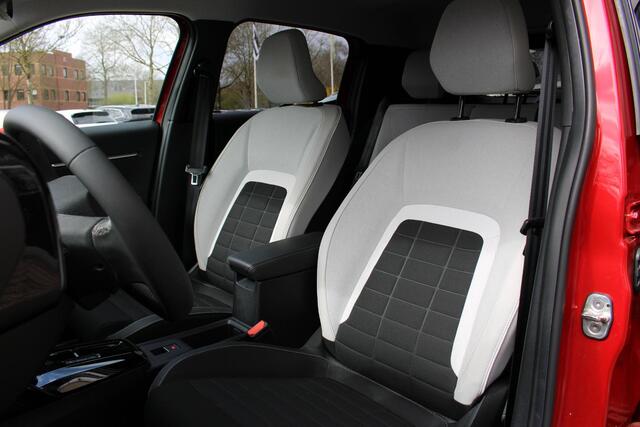 Citroen C3 Ë-C3 Max 113pk 44 kWh | Airco | Achteruitrijcamera | Cruise Control