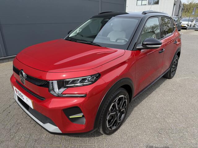 Citroen C3 100pk Max (Camera - LED - Automatische Airco - Navigatie - Parkeersensoren - Draadloos laden - Apple Carplay)