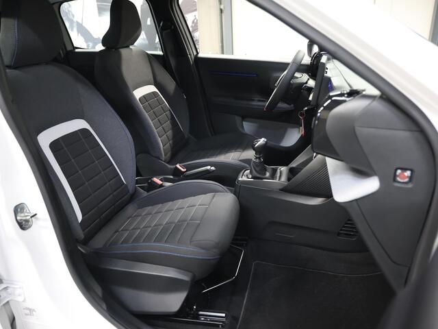 Citroen C3 1.2 Turbo 100PK Plus | NIEUW! | AppleCarPlay/AndroidAuto | Cruise Control | Airco | Bluetooth | DAB Radio | LED | Isofix | Parkeersensoren |