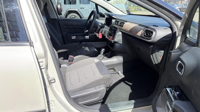 Citroen C3 1.2 PureTech Shine automaat