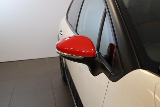 Citroen C3 PT 110 Shine Automaat-6 Carplay | Spoiler | Navi | Lichtmetaal | Panorama dak
