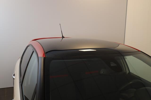 Citroen C3 PT 110 Shine Automaat-6 Carplay | Spoiler | Navi | Lichtmetaal | Panorama dak