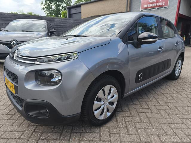 Citroen C3 PureTech 82 Feel, Navigatie, Cruise control, Trekhaak