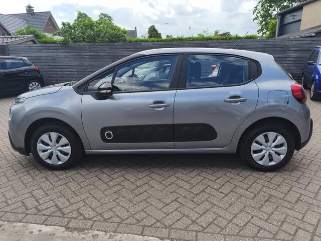 Citroen C3 PureTech 82 Feel, Navigatie, Cruise control, Trekhaak