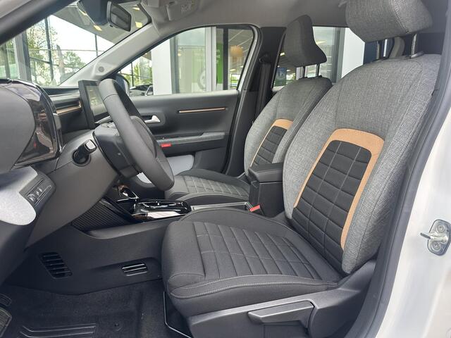 Citroen C3 Aircross 1.2 Hybrid 145pk Plus | Comfort Stoelen | Apple Carplay/Android Auto | Parkeercamera/-sensoren | Full LED | DAB | Cruise Control | Climate Control |