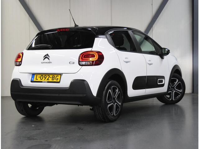 Citroen C3 1.2 85PK Feel | 1ste eigenaar | Navigatie | Climate Control | Cruise Control | AppleCarPlay/AndroidAuto | Isofix | Privacy Glass | Two-Tone | Parkeersensoren |
