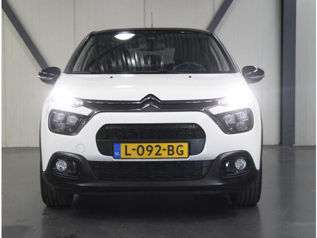 Citroen C3 1.2 85PK Feel | 1ste eigenaar | Navigatie | Climate Control | Cruise Control | AppleCarPlay/AndroidAuto | Isofix | Privacy Glass | Two-Tone | Parkeersensoren |