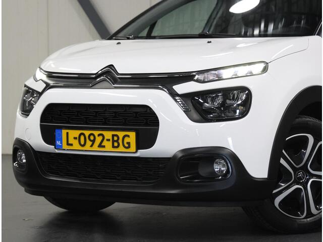 Citroen C3 1.2 85PK Feel | 1ste eigenaar | Navigatie | Climate Control | Cruise Control | AppleCarPlay/AndroidAuto | Isofix | Privacy Glass | Two-Tone | Parkeersensoren |