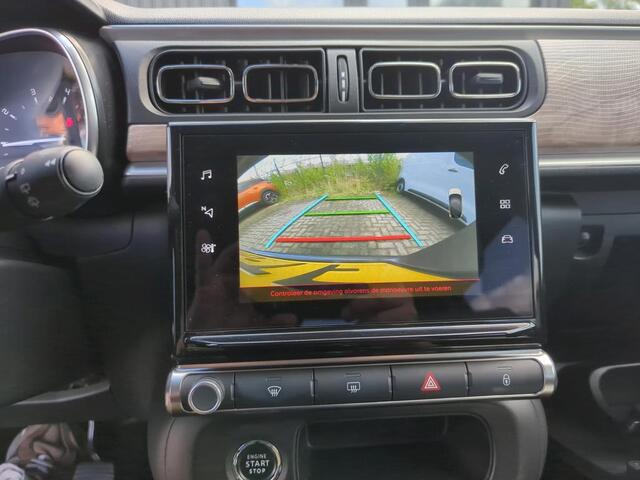 Citroen C3 1.2 PureTech Shine ALL-INRIJKLAARPRIJS/Navi/Duo-Tone/Keyless/Luxe interieur/17"velgen