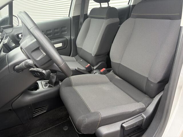 Citroen C3 1.2 PureTech Feel 105g | Nieuw Binnen! | Trekhaak | Cruise | Clima | Distibutie v.v.