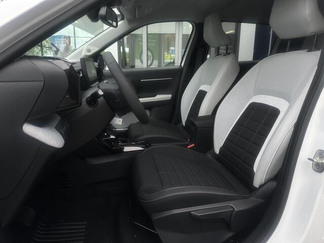 Citroen C3 1.2 Hybrid 110pk Max | Comfort Stoelen | Apple Carplay/Android Auto | Parkeercamera/-sensoren | Full LED | DAB | Cruise Control | Climate Control | Draadloze telefoonlader |