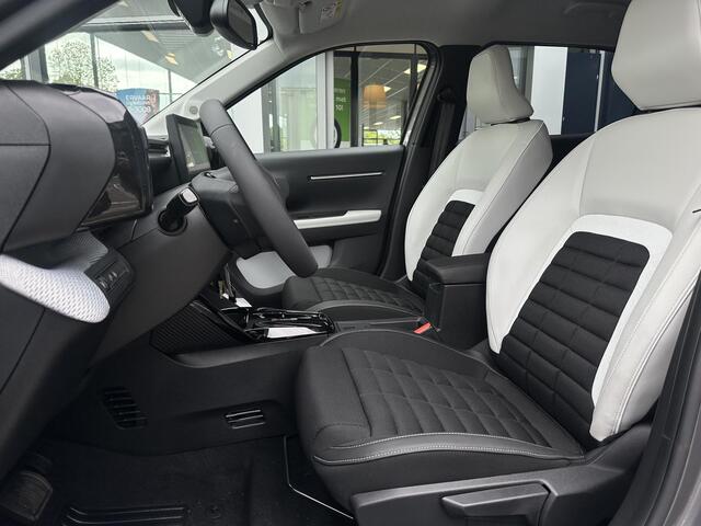 Citroen C3 Ë-C3 Aircross Max 113pk Extended Range 54 kWh | Comfort Stoelen | Apple Carplay/Android Auto | Parkeercamera/-sensoren | Full LED | DAB | Cruise Control | Climate Control | Draadloze telefoonlader |