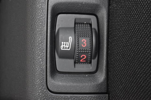 Citroen C3 PureTech 83 Plus .| Navi | Airco | Parkeerhulp | 4 Seizoenenbanden |