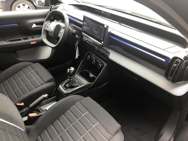 Citroen C3 1.2 Turbo 100pk Plus | Airco | Cruise Control | Apple Carplay - Android Auto | Parkeerhulp achter | 8 Jaar Garantie | Buitenspiegels Elektrisch inklapbaar | LED Verlichting