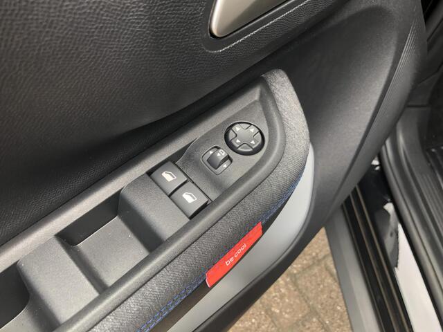 Citroen C3 1.2 Turbo 100pk Plus | Airco | Cruise Control | Apple Carplay - Android Auto | Parkeerhulp achter | 8 Jaar Garantie | Buitenspiegels Elektrisch inklapbaar | LED Verlichting